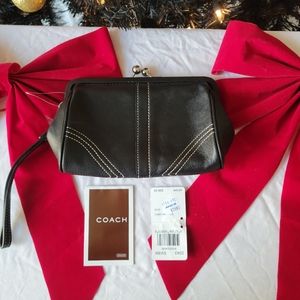 Black coach clutch